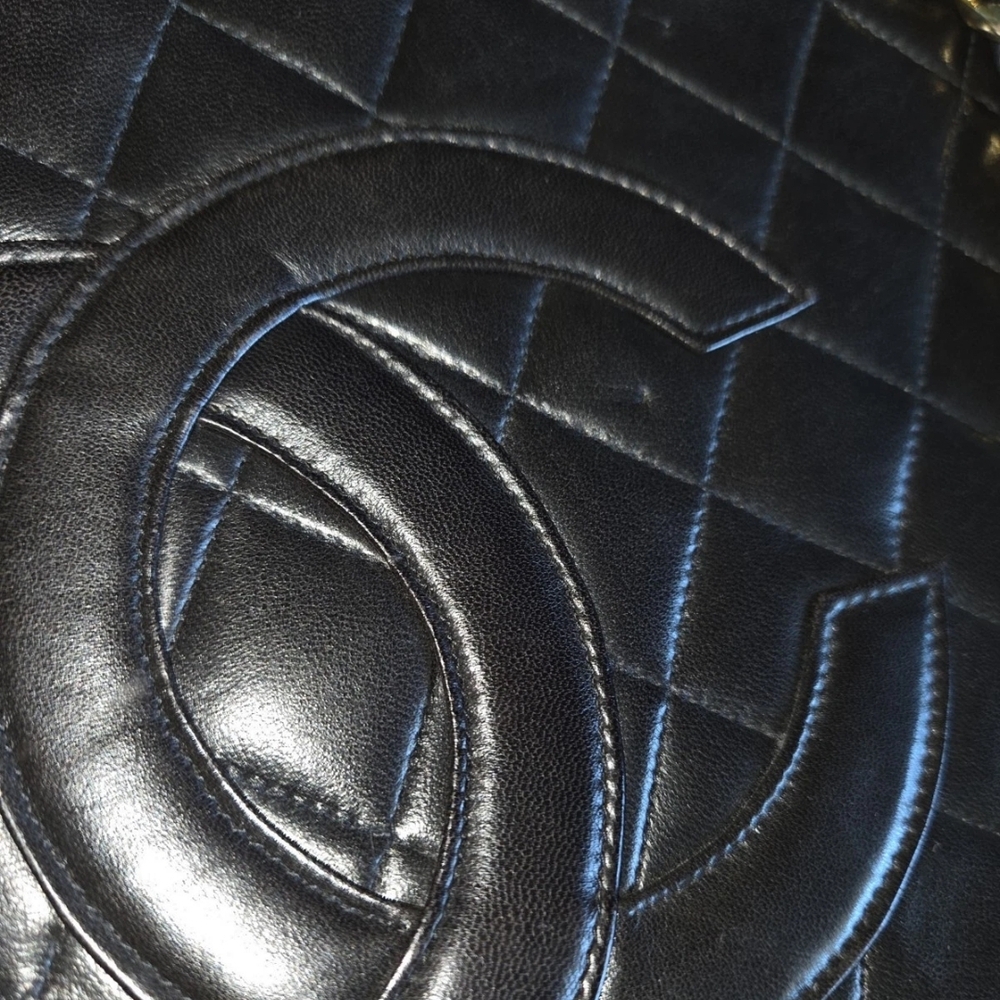 Chanel Vintage Black Quilted Leather Tote Bag 24k Plated Gold Chain Straps - Picture 9 of 16